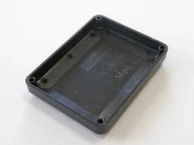 Coperchio per base portacondensatore modello E3