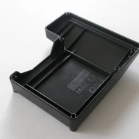 Coperchio per base portacondensatore modello E5